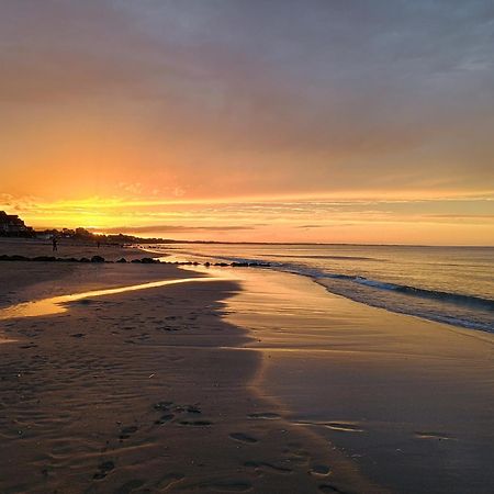 Bord De Plage, Thalasso Et Vue Mer ! Кабур Экстерьер фото